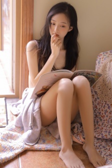 刚开始拒绝后来慢慢接受视频